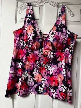 Swimsuits For All Floral V-Neck Tankini Top in Black, Pink and Coral
